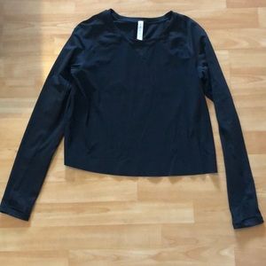 Lululemon long sleeve crop shirt